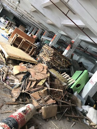 区城管局分类中心到朗坤餐厨垃圾处理厂及废旧家具处理中心开展安全